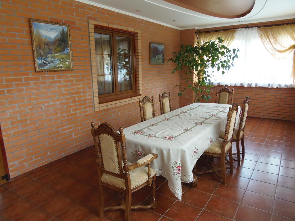 Hotel Tourist Complex Karina Polyana  Esterno foto